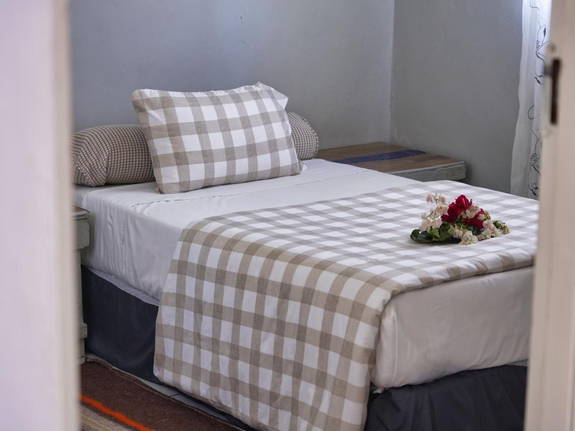 Golentle Home Stay Maun Habitación foto